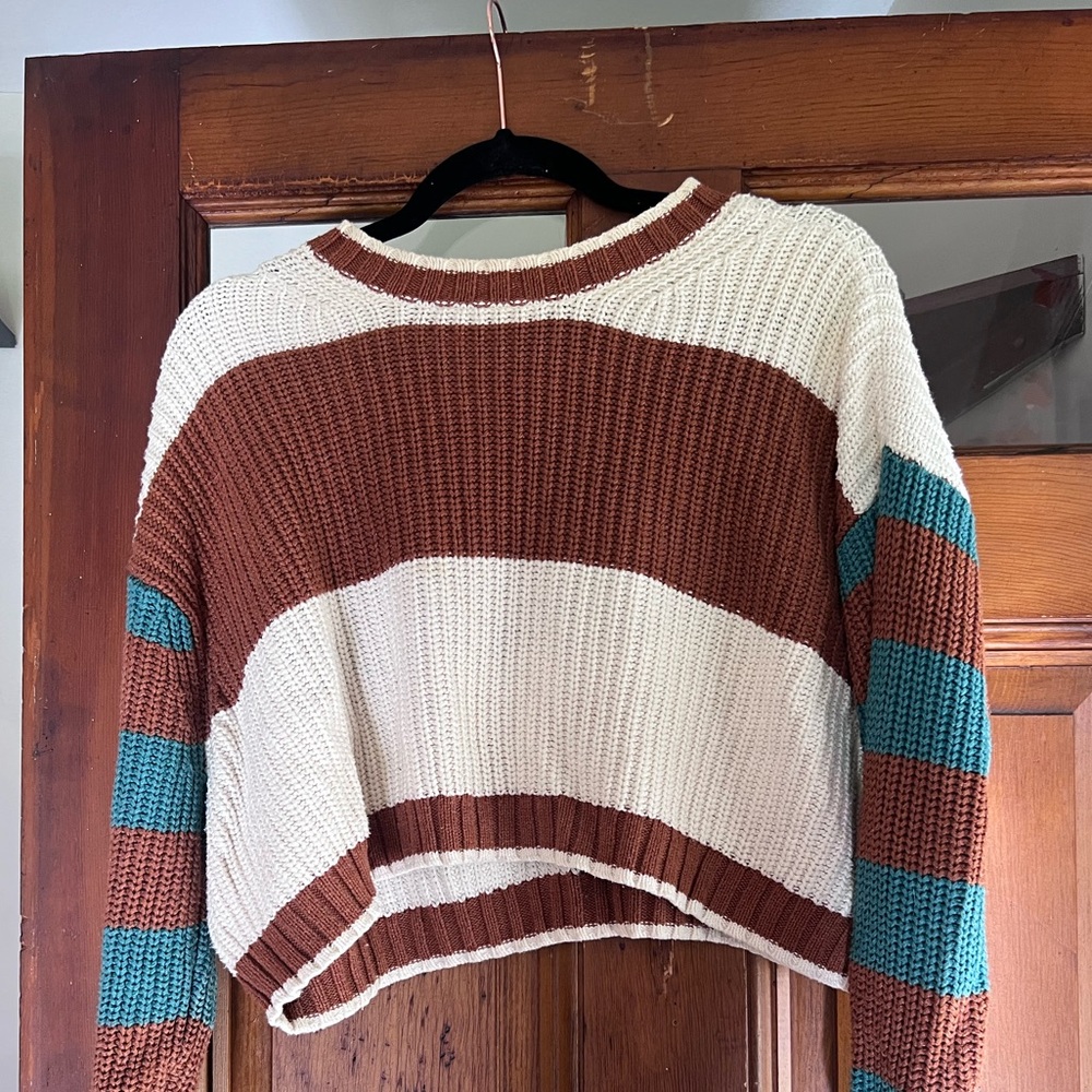 American Eagle Cropped Knit Sweater